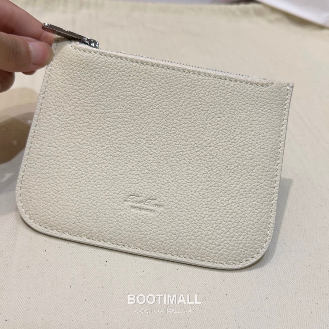 Loro Piana Bale Bag Medium Calfskin 로로피아나 베일 카프스킨 버킷백 21cm 16