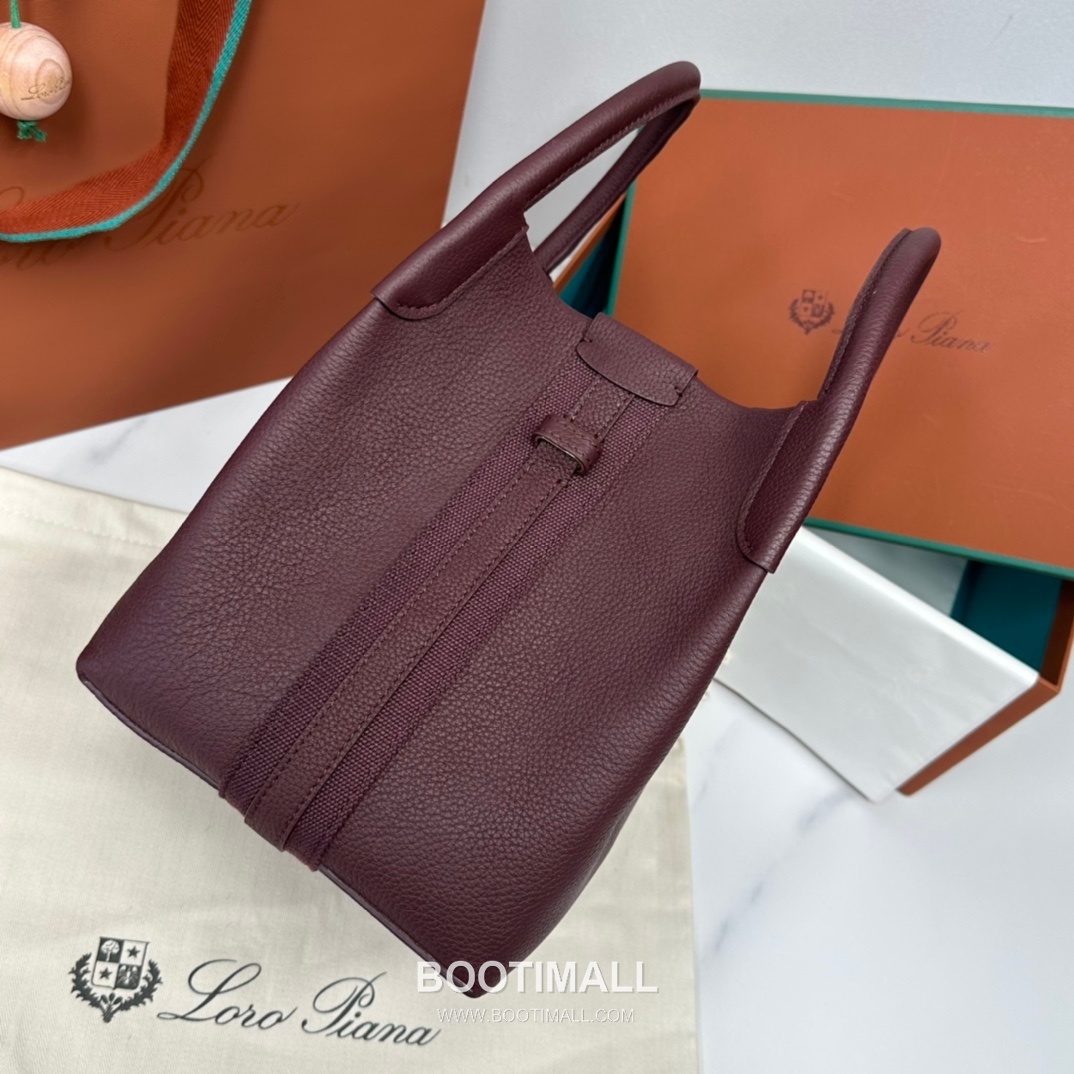 Loro Piana Bale Bag Medium Calfskin 로로피아나 베일 카프스킨 버킷백 21cm 4