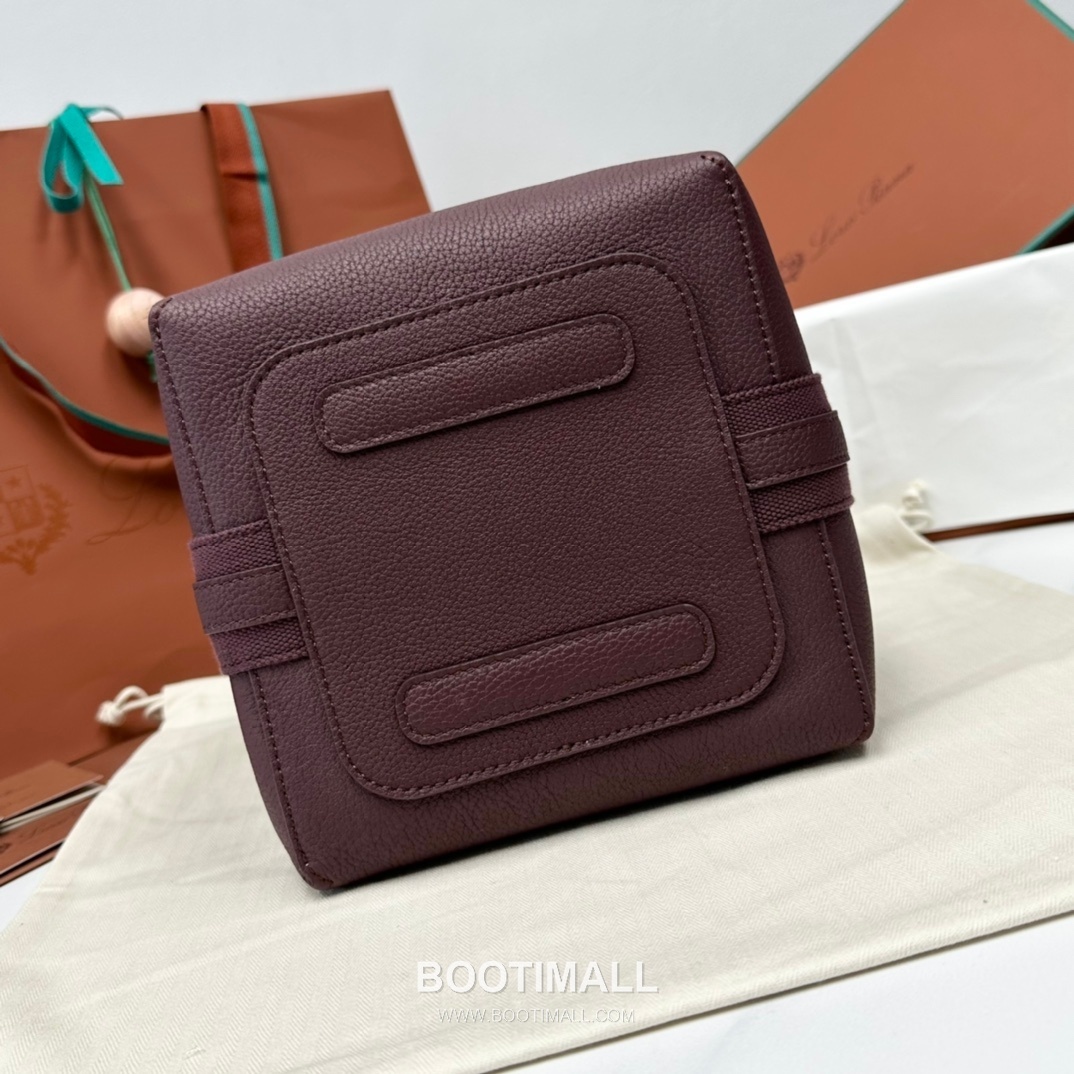 Loro Piana Bale Bag Medium Calfskin 로로피아나 베일 카프스킨 버킷백 21cm 5