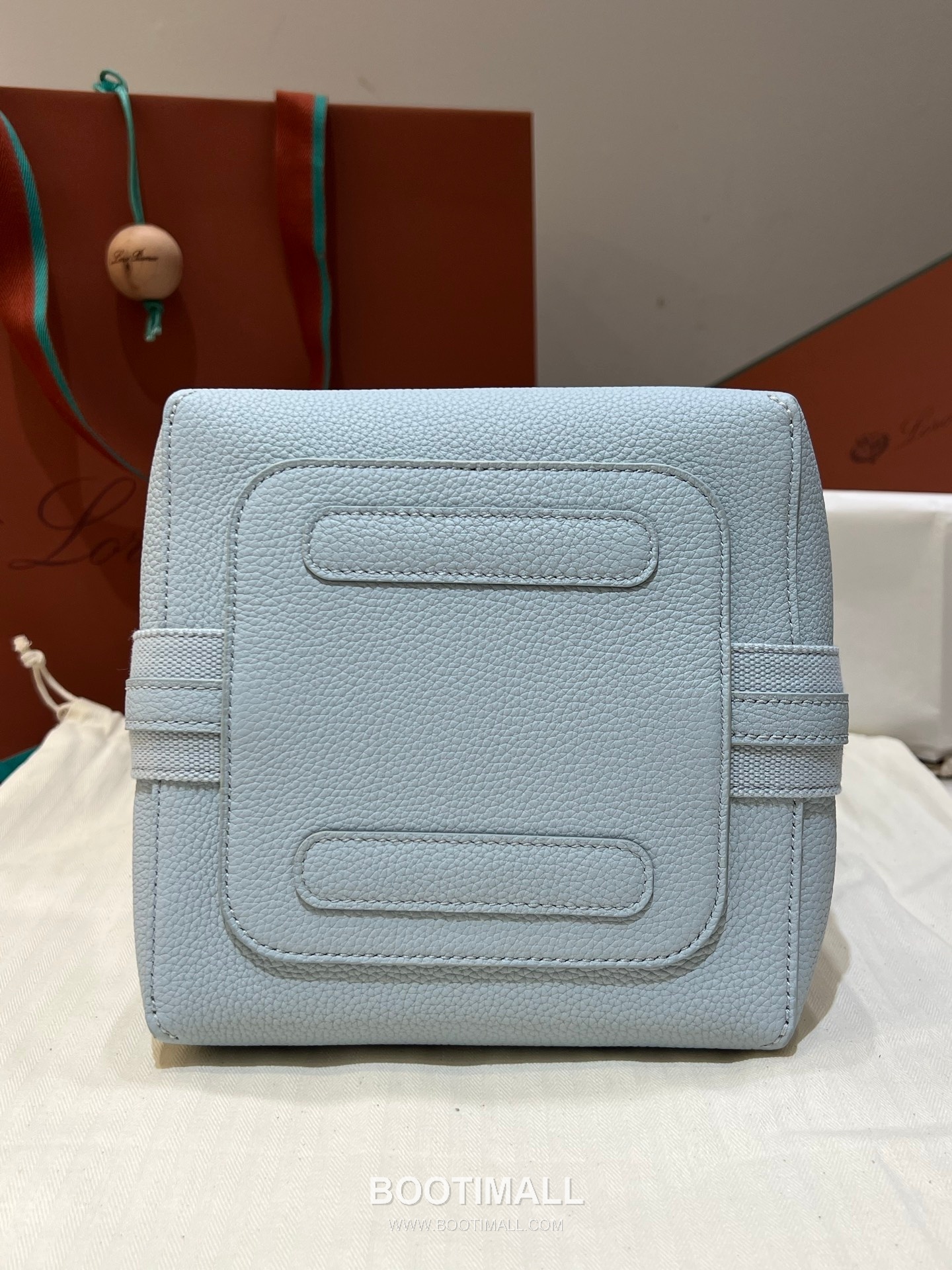 Loro Piana Bale Bag Medium Calfskin 로로피아나 베일 카프스킨 버킷백 21cm 11