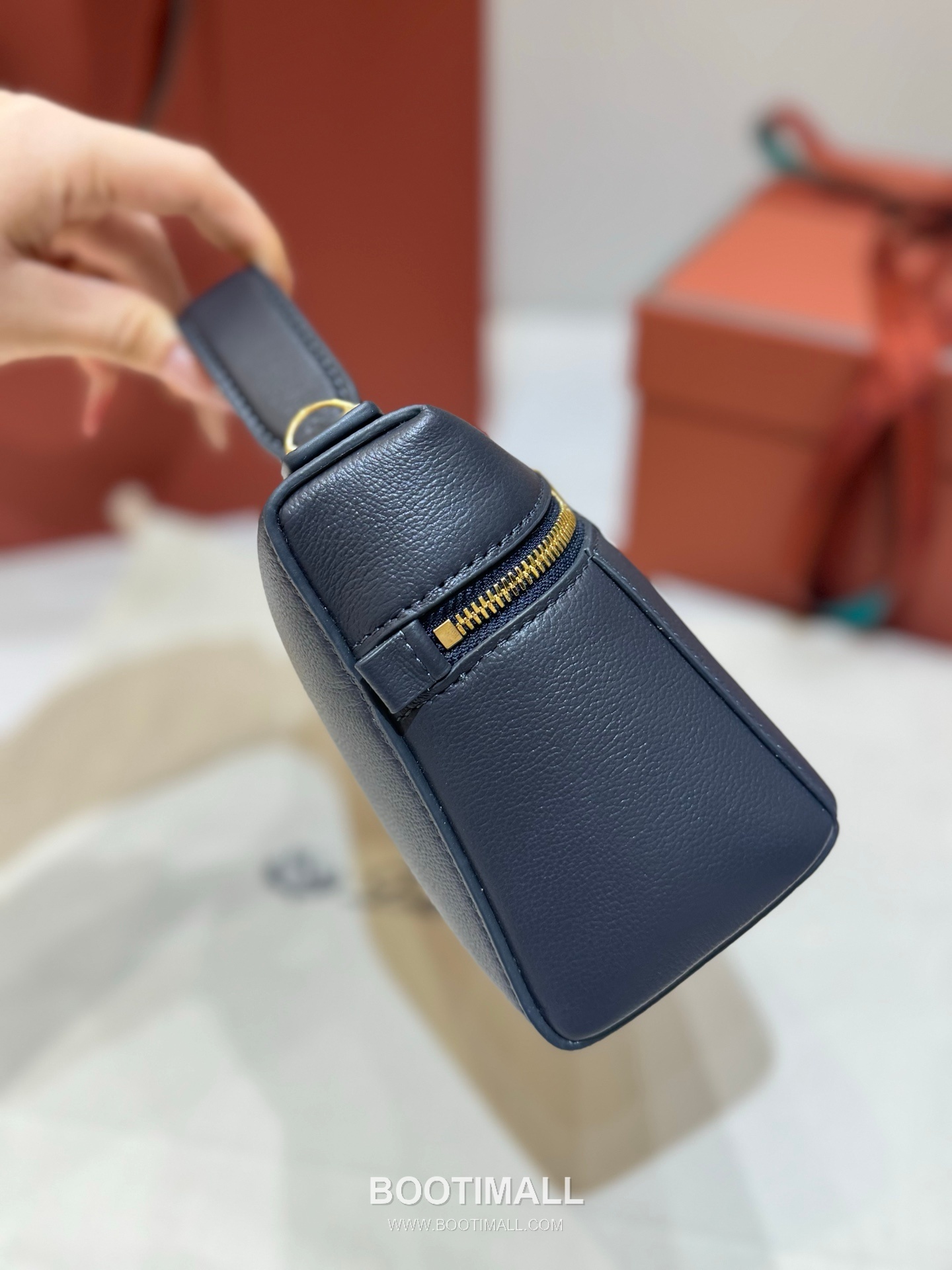 Loro Piana Extra Bag 23 Saddle Leather Bag 로로피아나 엑스트라 백 23 새들 레더 더블지퍼 숄더 크로스백 23cm 4