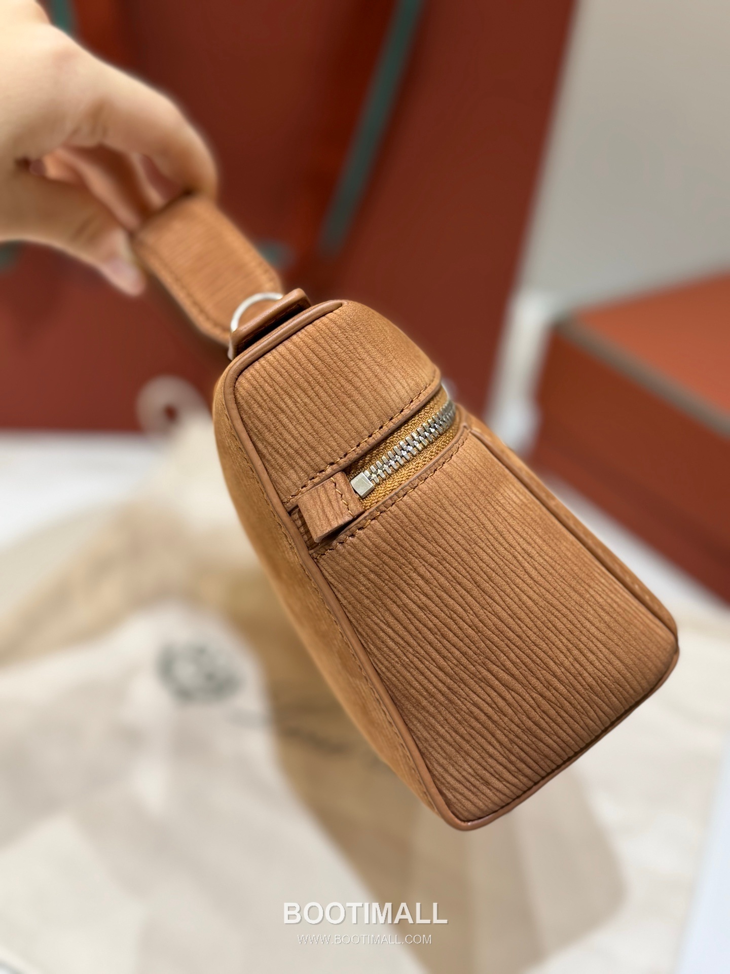 Loro Piana Extra Bag 23 Saddle Leather Bag 로로피아나 엑스트라 백 23 새들 레더 더블지퍼 숄더 크로스백 23cm 9