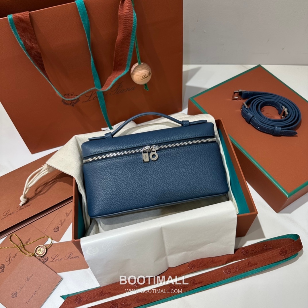 Loro Piana Extra Pocket L19 Woven Calfskin Bag 로로피아나 엑스트라 포켓 L19 위빙 카프스킨 탑핸들 크로스백 19cm 1