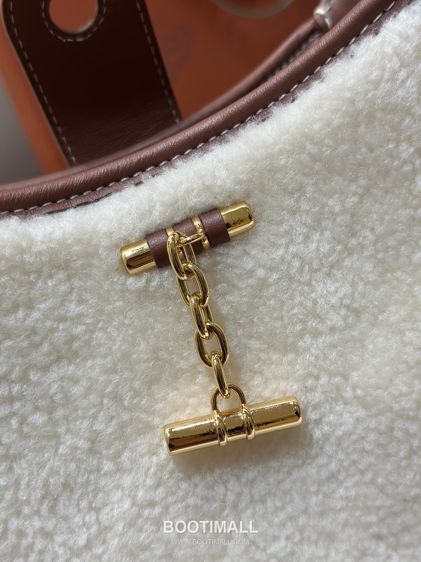 Loro Piana Bobbin Wool Calfskin Shoulder Bag 로로피아나 보빈 울 카프스킨 숄더백 32cm 10