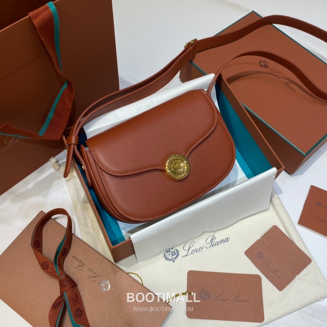 Loro Piana Ghiera Mini Saddle Bag Calfskin 로로피아나 기에라 미니 새들백 카프스킨 18cm 1