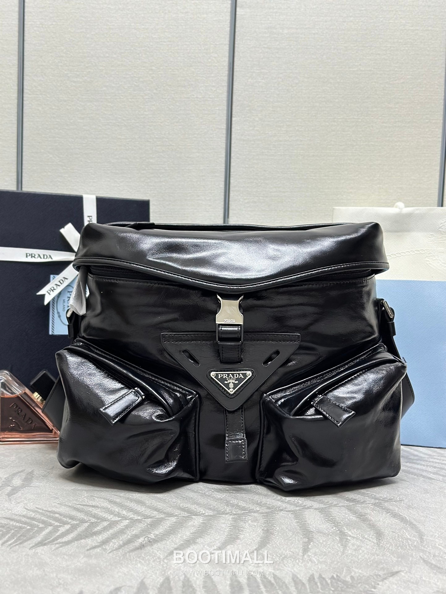 Prada Re-Nylon Crossbody Bag 2VD062 프라다 리나일론 크로스백 29cm 3