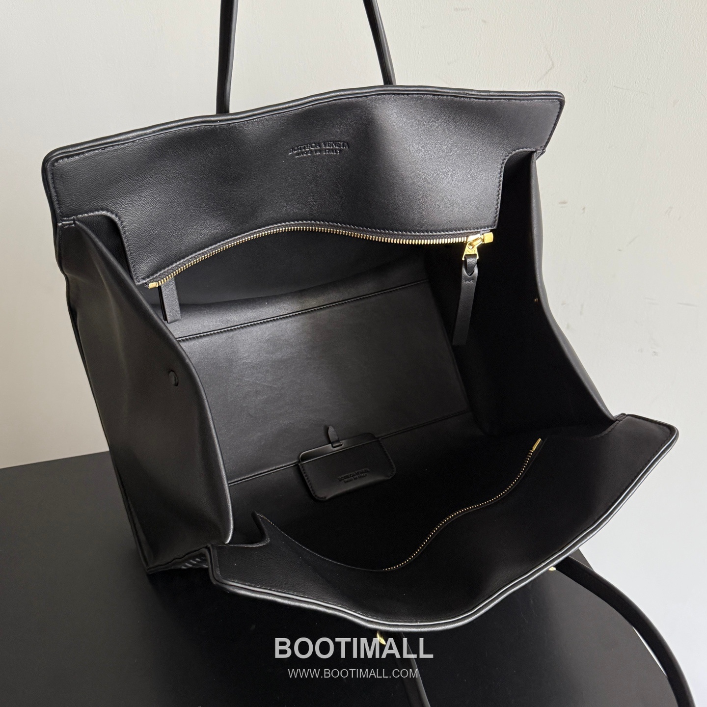 Bottega Veneta BarBara Intrecciato Lambskin Tote Bag 868327 보테가베네타 바바라 인트레치아토 램스킨 토트백 37cm 12