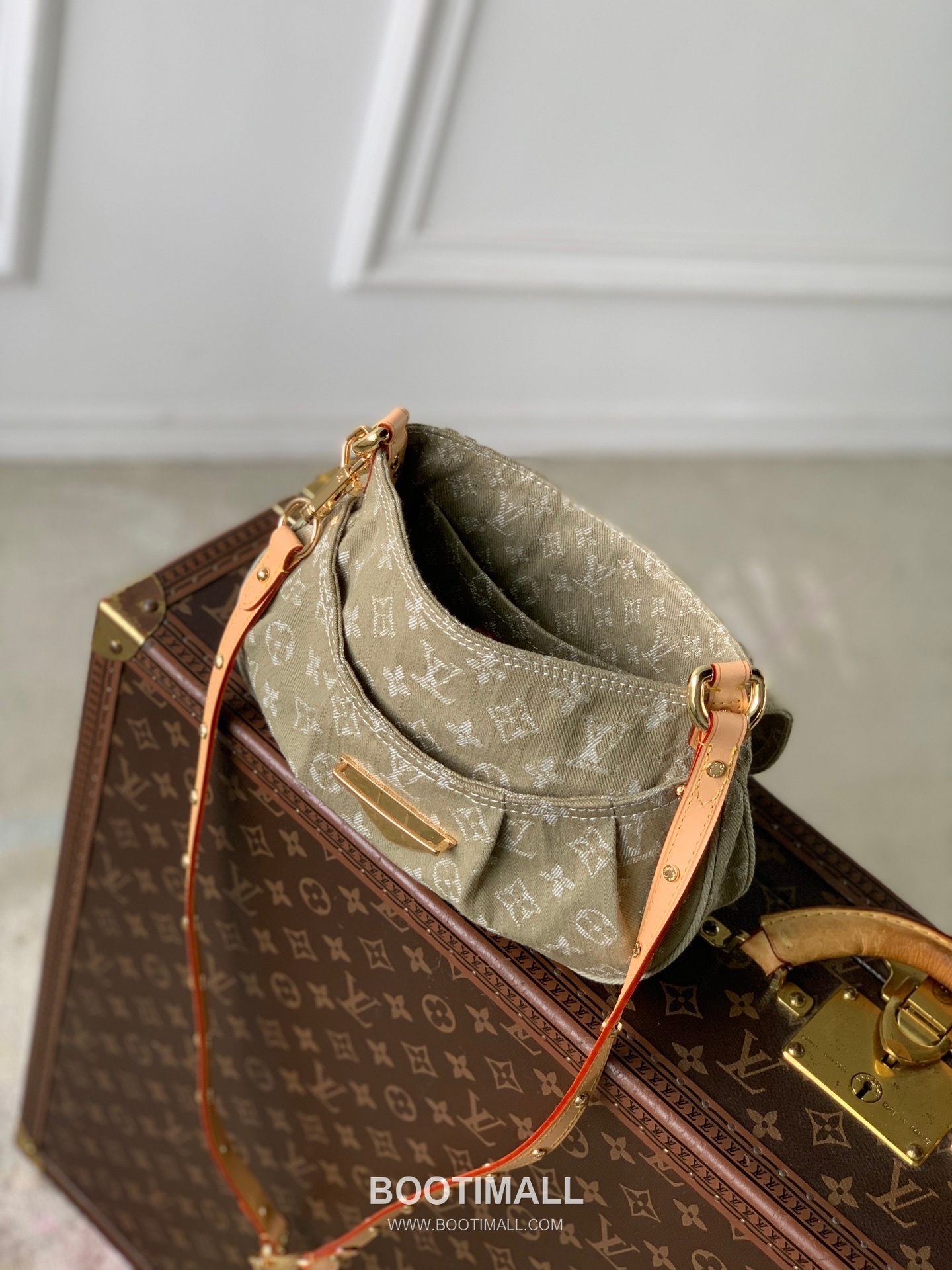 Louis Vuitton Sunset Denim Shoulder Bag M27210 루이비통 선셋 데님 숄더백 27cm 9