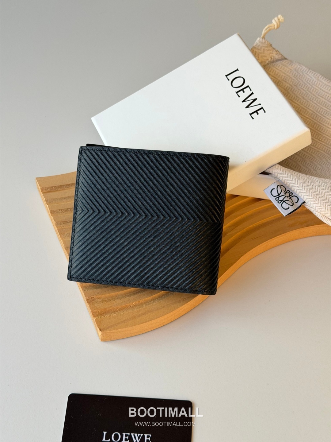 Loewe Puzzle Pebbled Calfskin Bi-Fold Wallet 로에베 퍼즐 페블드 카프스킨 반지갑 L1146 11cm 2