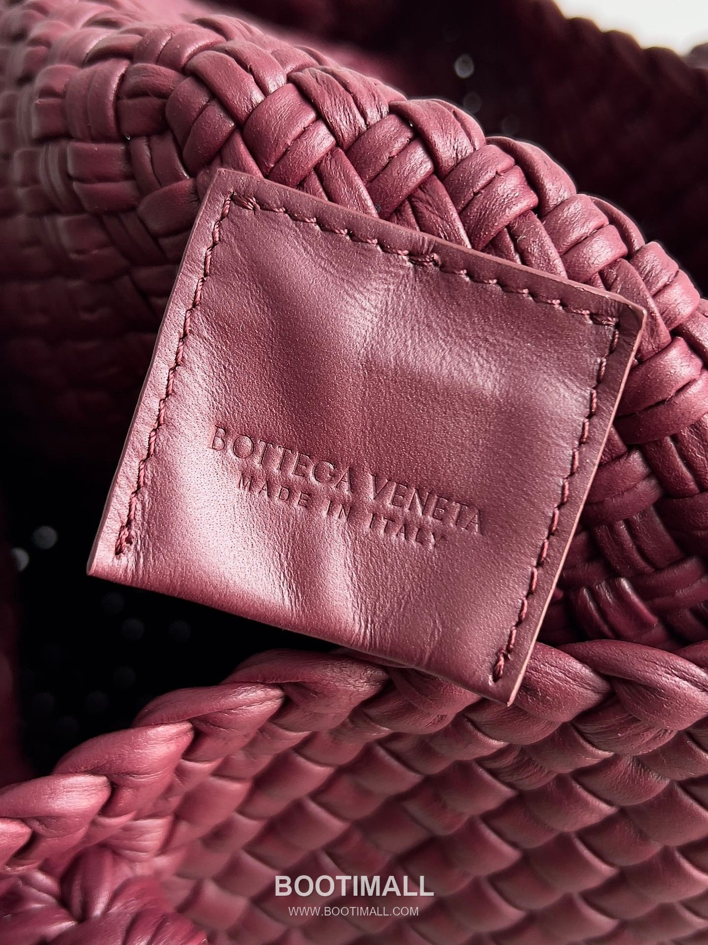 Bottega Veneta Tosca Intrecciato Nappa Leather Shoulder Bag 보테가베네타 토스카 인트레치아토 나파 숄더백 27cm 8