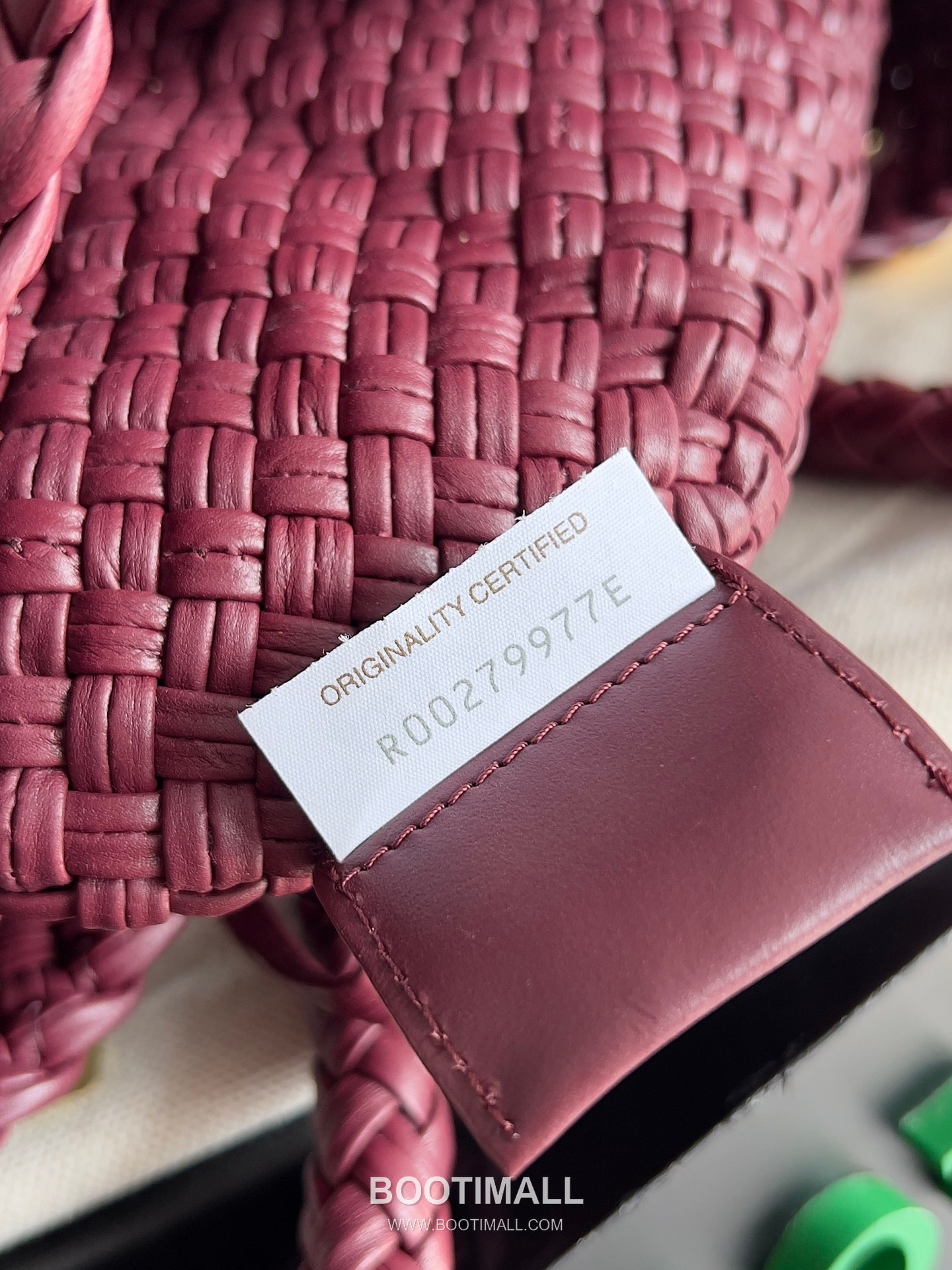 Bottega Veneta Tosca Intrecciato Nappa Leather Shoulder Bag 보테가베네타 토스카 인트레치아토 나파 숄더백 27cm 9