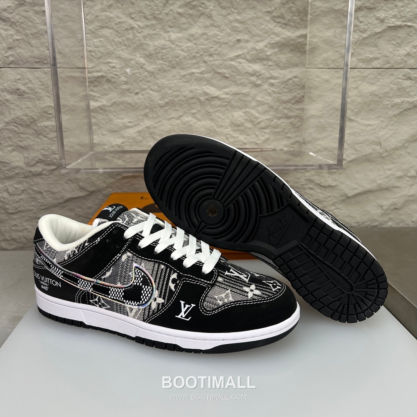 Nike SB Dunk Low x Louis Vuitton Sneakers 나이키 SB 덩크 로우 루이비통 스니커즈 9