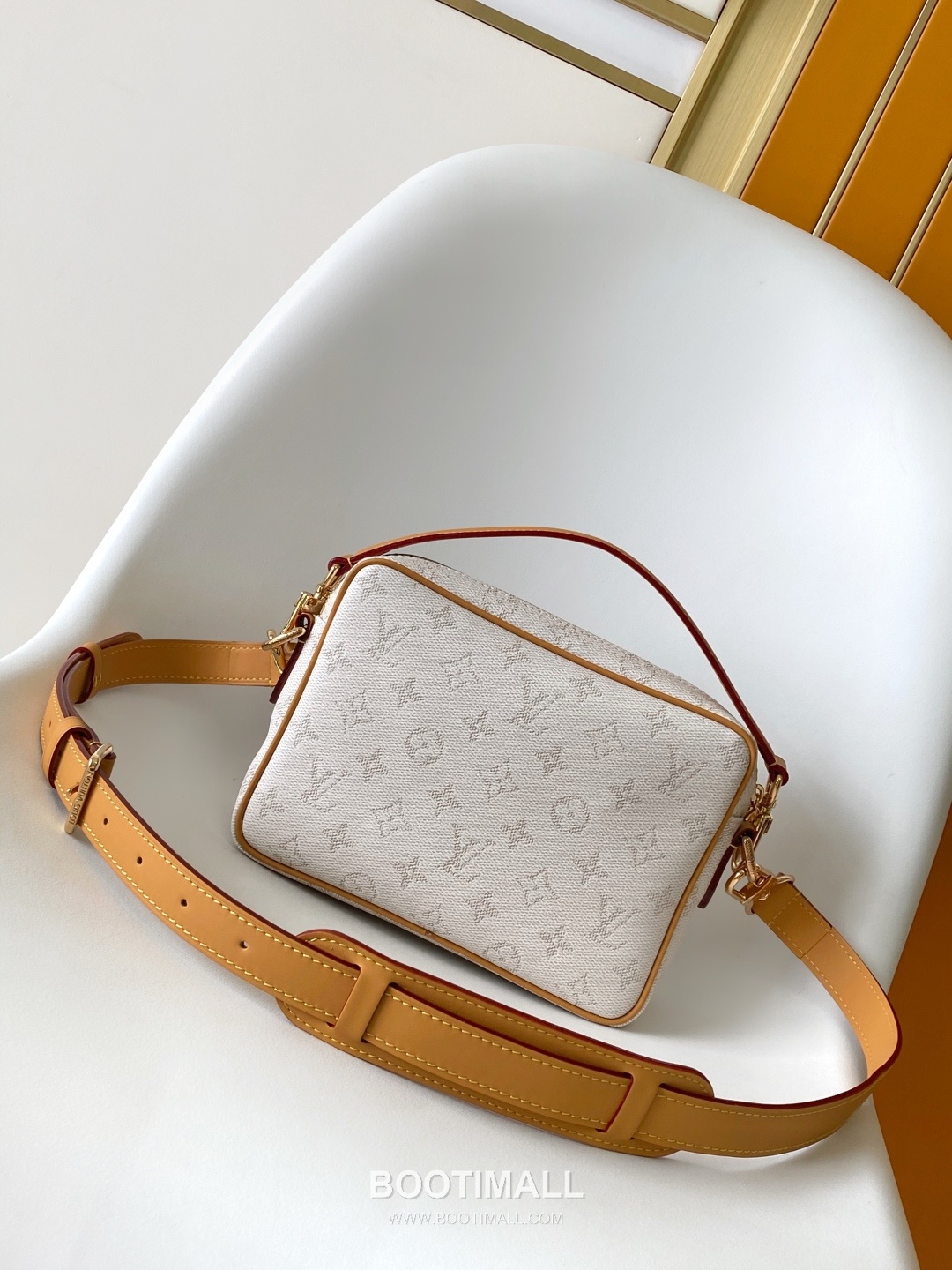 Louis Vuitton Nil Monogram Heritage Coated Canvas Bag 루이비통 닐 모노그램 M14682 헤리티지 코팅 캔버스 숄더백 25cm 4