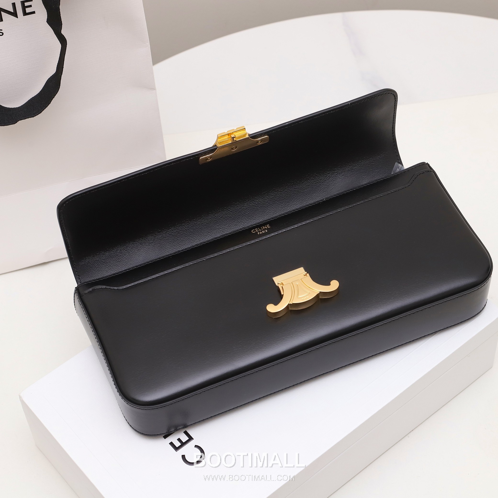 Celine 197412 Chain Strap Italian Cowhide Shoulder Bag 셀린느 197412 체인 스트랩 이탈리아 소가죽 숄더백 33cm 14