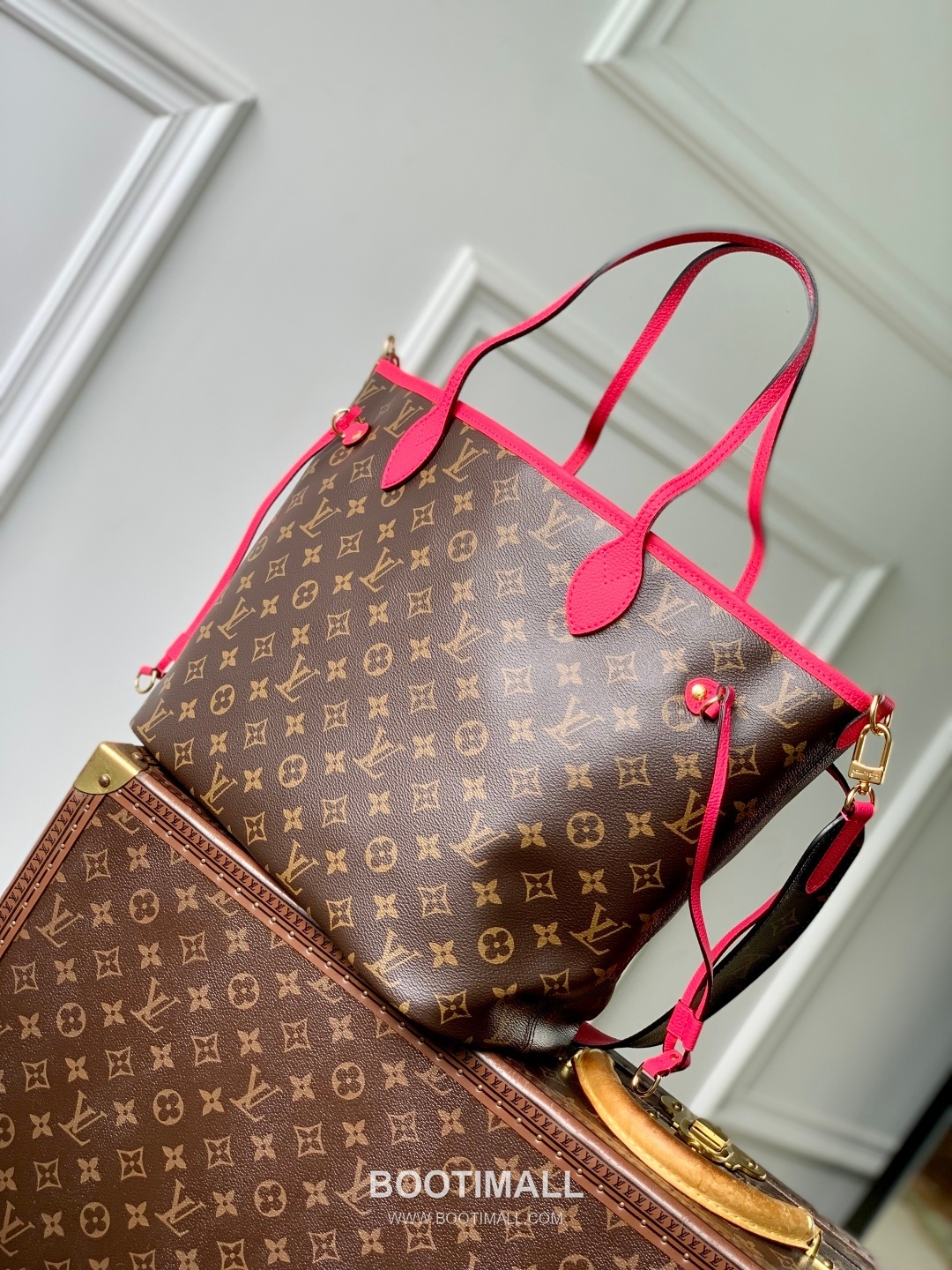 Louis Vuitton Neverfull Bandoulière Inside Out M12707 Monogram Canvas Shoulder Bag 루이비통 네버풀 반둘리에 인사이드 아웃 모노그램 캔버스 숄더백 31cm 2