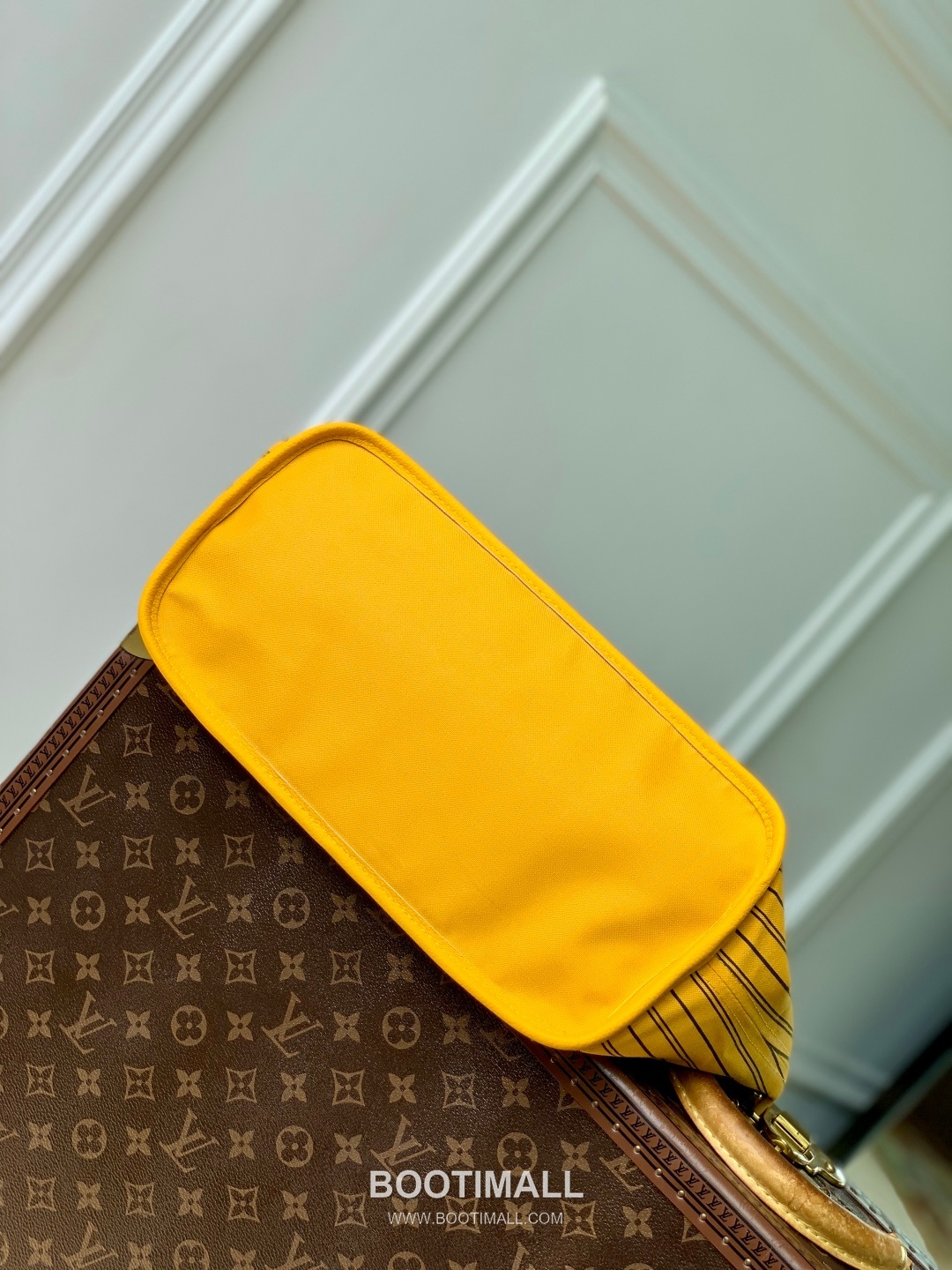 Louis Vuitton Neverfull Bandoulière Inside Out M12779 Monogram Canvas Shoulder Bag 루이비통 네버풀 반둘리에 인사이드 아웃 모노그램 캔버스 숄더백 31cm 13
