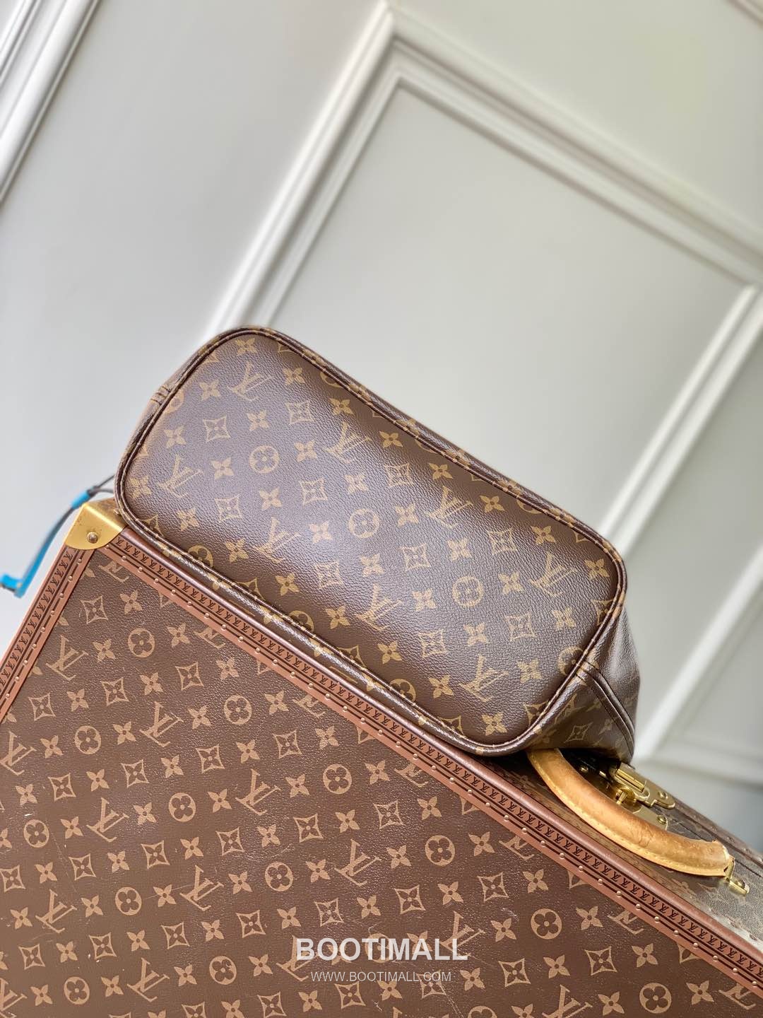 Louis Vuitton Neverfull Bandoulière Inside Out M13753 Monogram Canvas Shoulder Bag 루이비통 네버풀 반둘리에 인사이드 아웃 모노그램 캔버스 숄더백 31cm 4