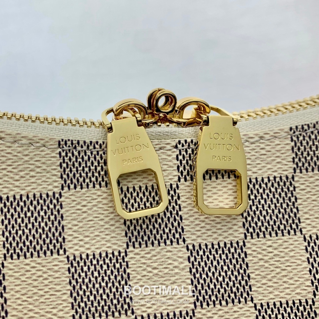 Louis Vuitton Slouchy MM M00126 Damier Azur Coated Canvas Shoulder Bag 루이비통 슬라우치 MM 다미에 아주르 코팅 캔버스 숄더백 40cm 7