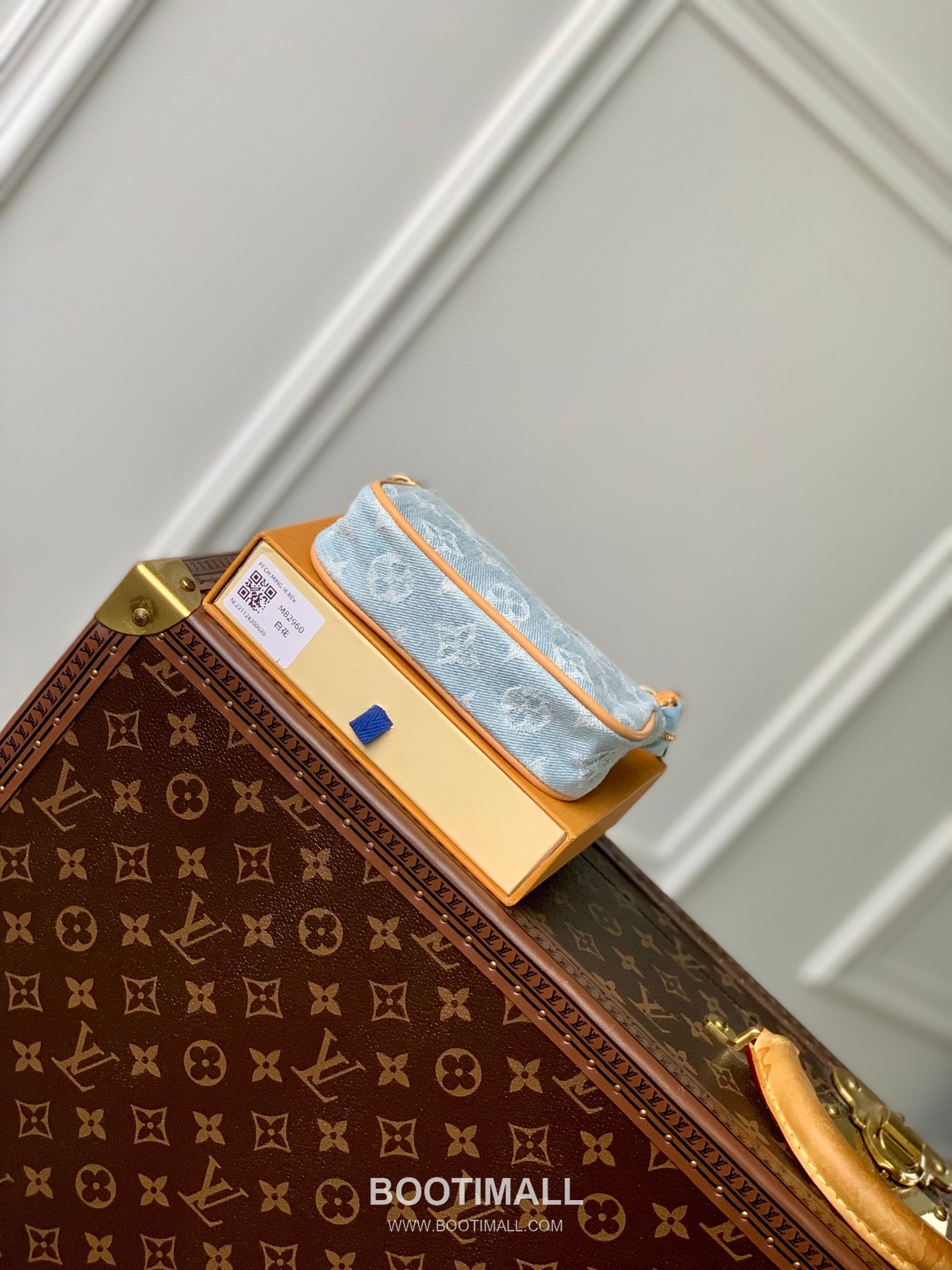 Louis Vuitton Mini Pochette Accessoires M82960 Monogram Denim Canvas Clutch Bag 루이비통 미니 포쉐트 액세수아르 모노그램 데님 캔버스 클러치백 15.5cm 3