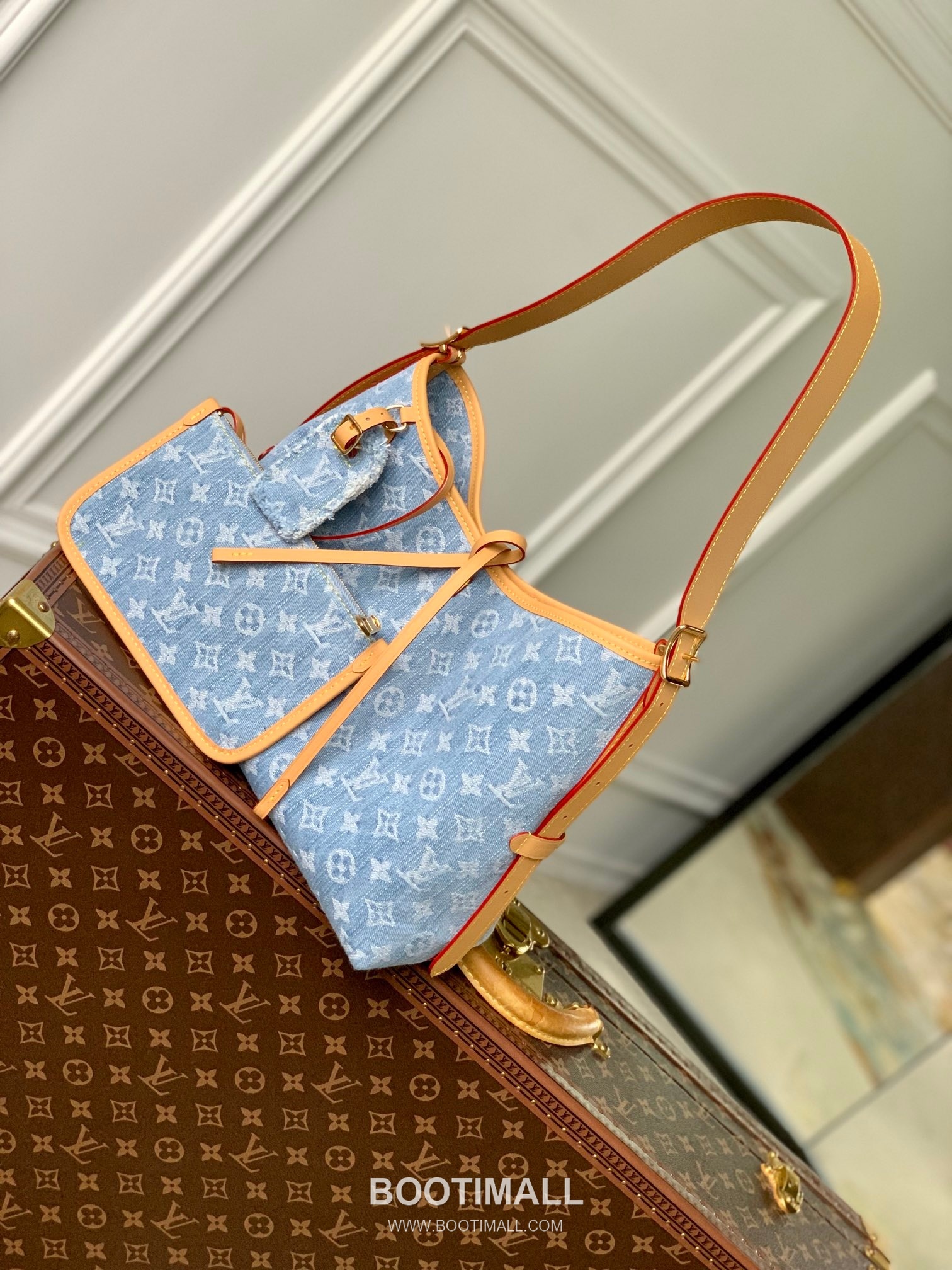 Louis Vuitton Carryall BB M11462 Monogram Denim Canvas Shoulder Bag 루이비통 캐리올 BB 모노그램 데님 캔버스 숄더백 29cm 2