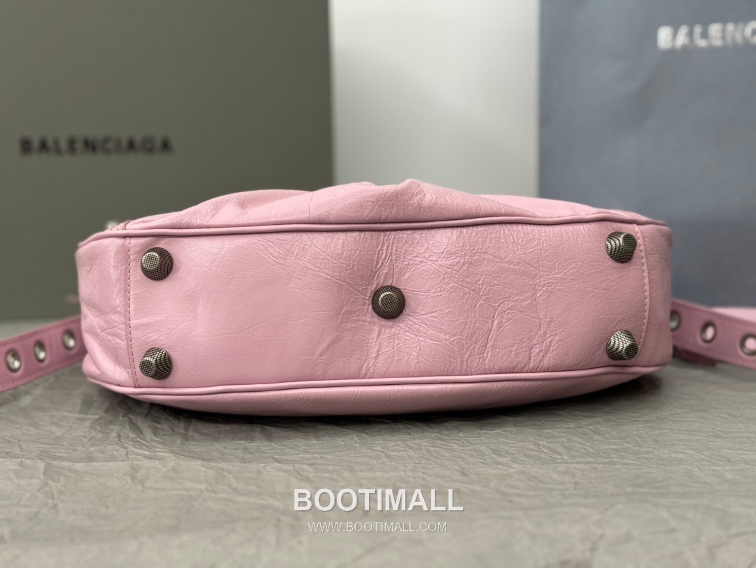 Balenciaga Le Cagole Large Hobo Bag Leather Shoulder & Crossbody Bag 발렌시아가 르 카골 라지 호보백 레더 숄더 크로스백 33cm 3