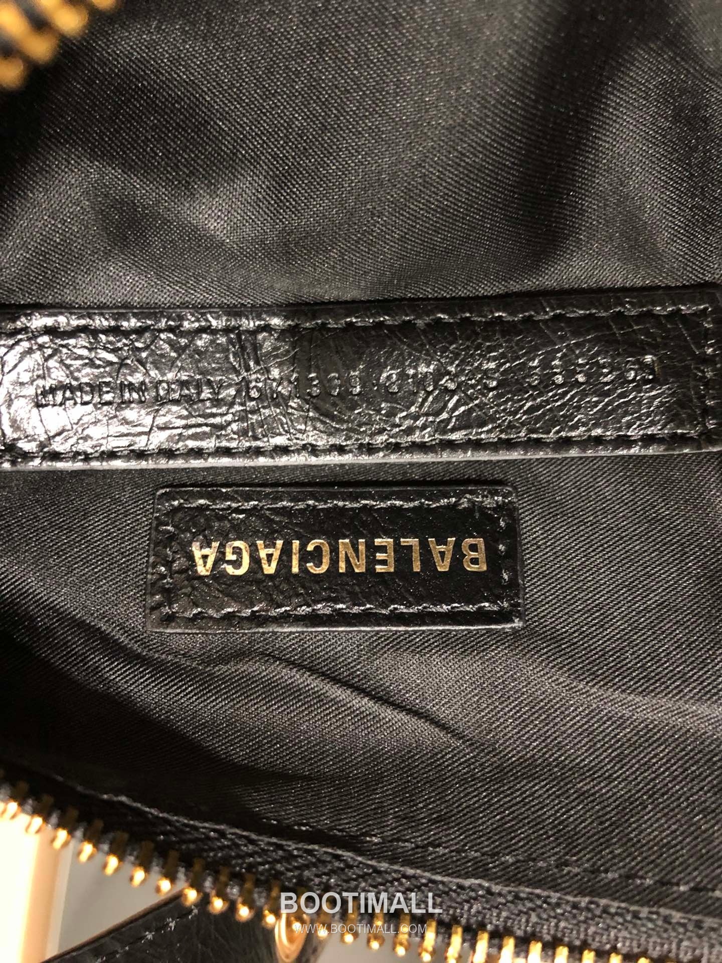 Balenciaga Le Cagole Large Hobo Bag Gold Hardware Leather Shoulder & Crossbody Bag 발렌시아가 르 카골 라지 호보백 골드 하드웨어 레더 숄더 크로스백 33cm 8