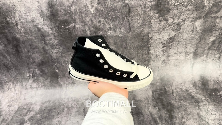 Vans Old Skool VR3 Canvas Low Sneakers 반스 올드스쿨 VR3 캔버스 로우 스니커즈

--- 10