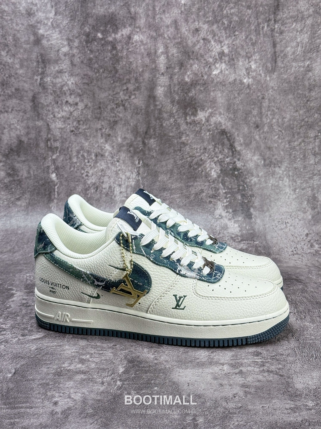 Nike Air Force 1 Low Leather Sneakers 나이키 에어포스 1 로우 레더 스니커즈

--- 5