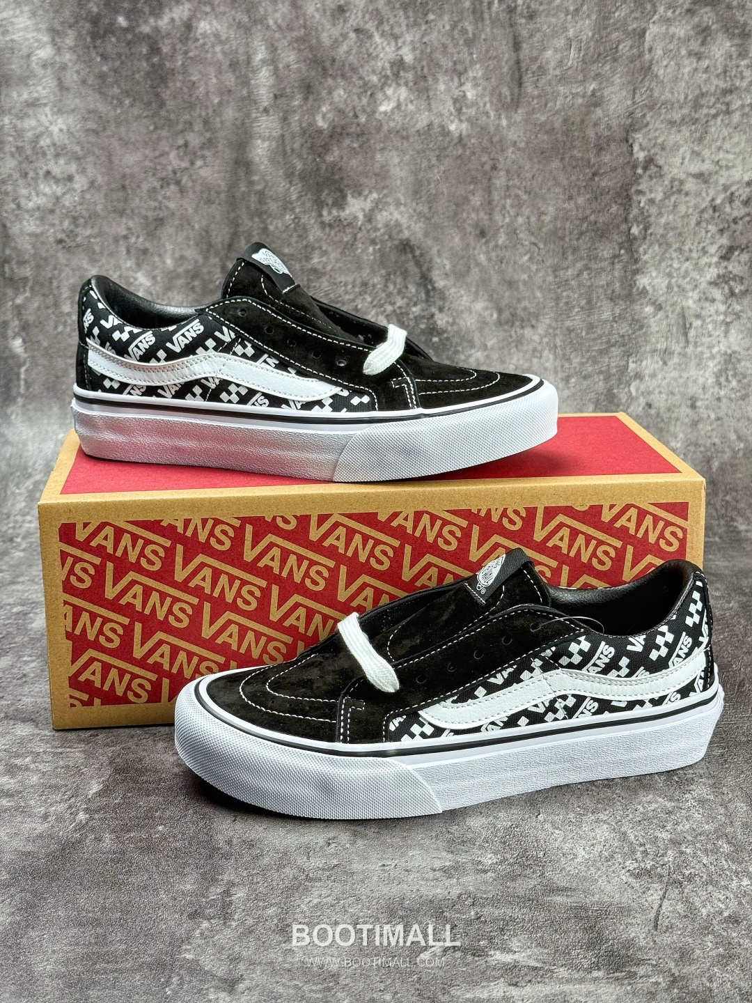 Vans Sk8-Low Canvas Low Sneakers 반스 스케이트-로우 캔버스 로우 스니커즈

--- 4