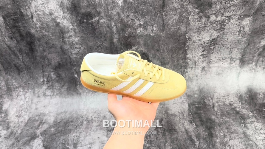 Adidas Originals Gazelle Suede Low Sneakers 아디다스 오리지널 가젤 스웨이드 로우 스니커즈

--- 10