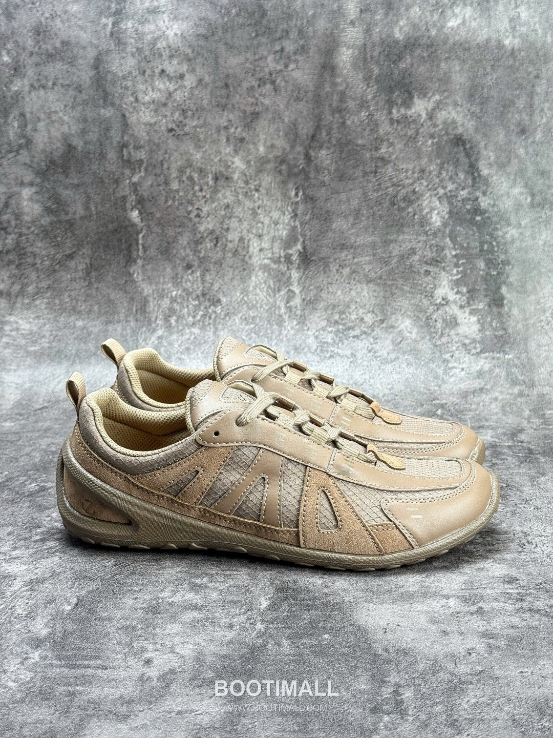 Ecco Biom Lite W Mesh Leather Low Sneakers 에코 바이옴 라이트 W 메쉬 레더 로우 스니커즈

--- 5