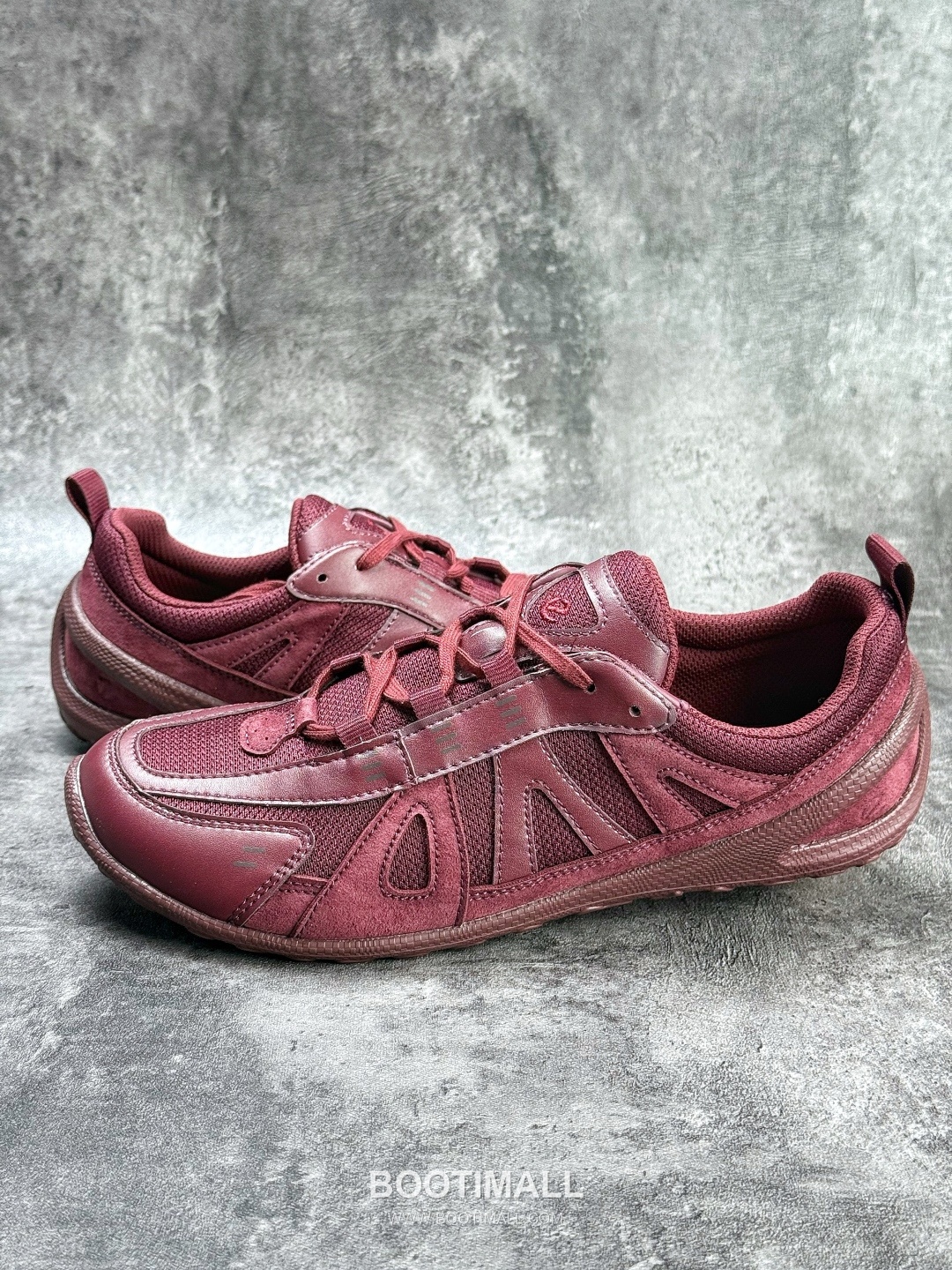 Ecco Biom Lite W Mesh Leather Low Sneakers 에코 바이옴 라이트 W 메쉬 레더 로우 스니커즈

--- 1