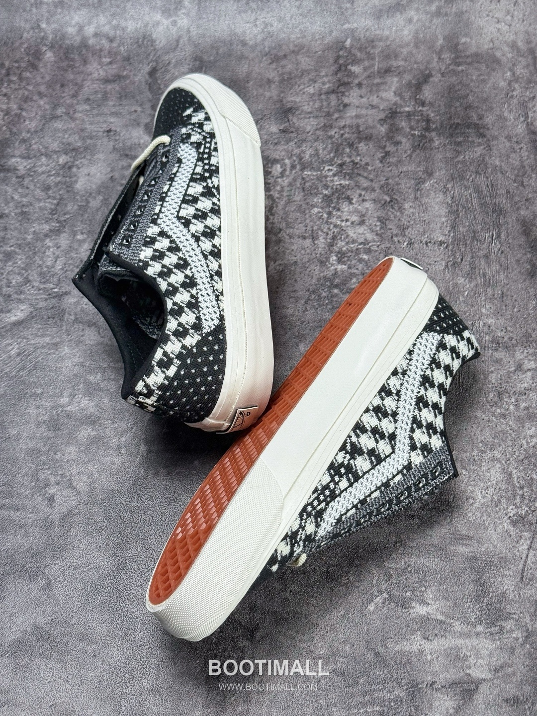 Vans OTW Old Skool 36 Knit Mesh Low Sneakers 반스 OTW 올드스쿨 36 니트 메쉬 로우 스니커즈

--- 3