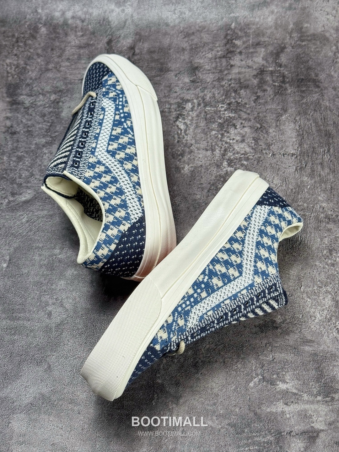 Vans OTW Old Skool 36 Knit Mesh Low Sneakers 반스 OTW 올드스쿨 36 니트 메쉬 로우 스니커즈

--- 3