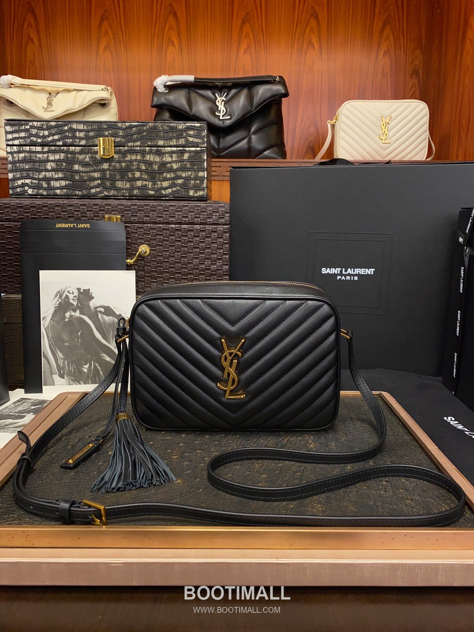 Saint Laurent Lou Camera Bag Calfskin Leather Shoulder Bag 생로랑 루 카메라백 카프스킨 가죽 숄더백 23cm 10