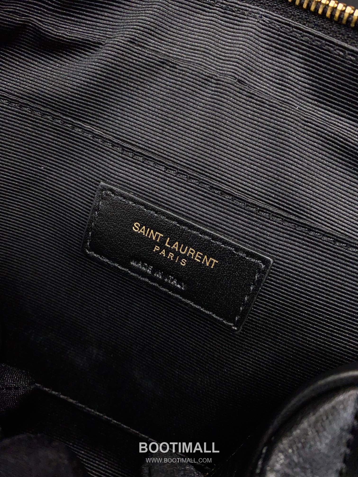 Saint Laurent Lou Camera Bag Calfskin Leather Shoulder Bag 생로랑 루 카메라백 카프스킨 가죽 숄더백 23cm 18