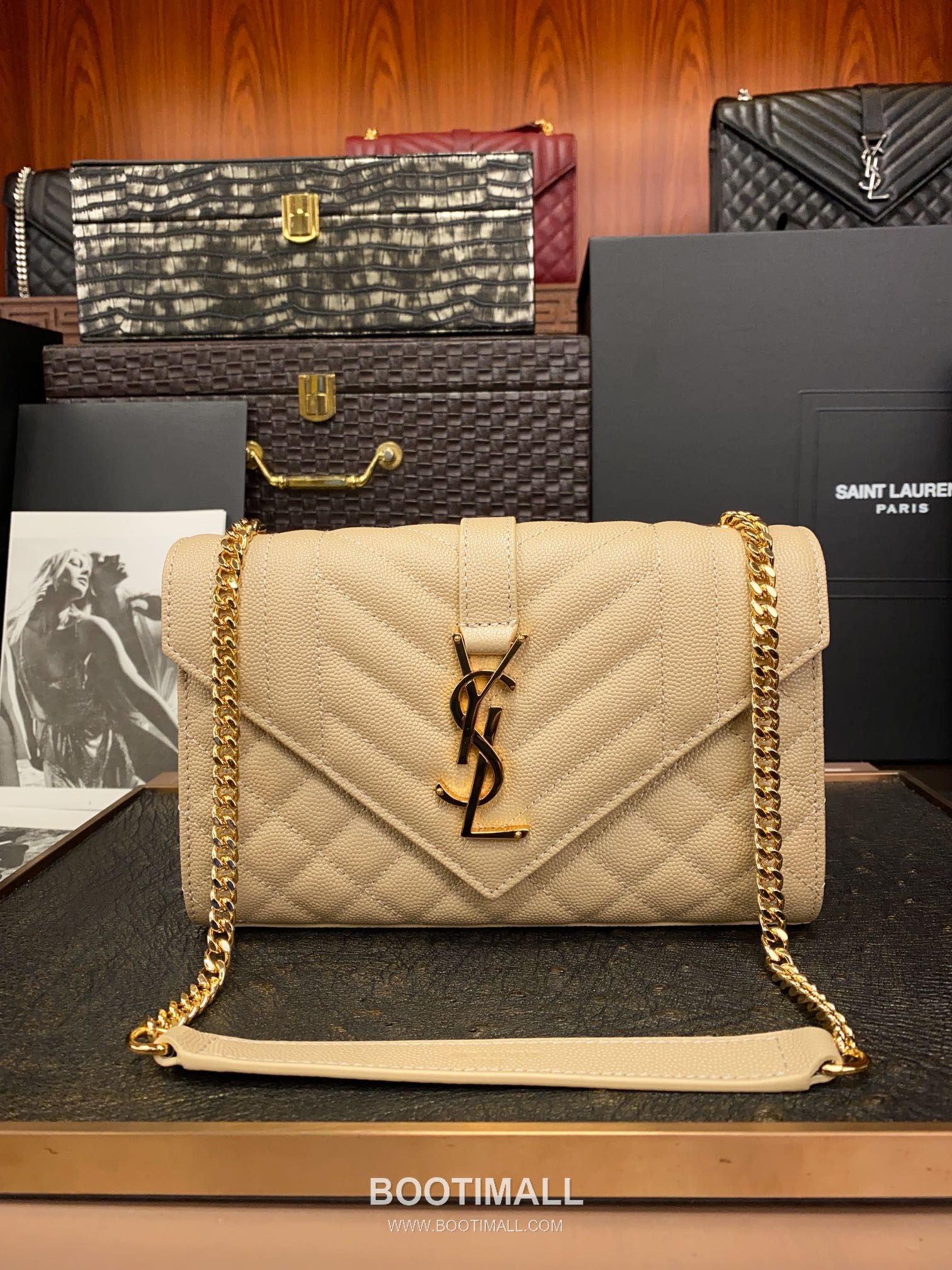 Saint Laurent Envelope Small 526286 Grained Calfskin Quilted Chain Bag 생로랑 엔벨로프 스몰 그레인 카프스킨 퀼팅 체인백 21cm 1