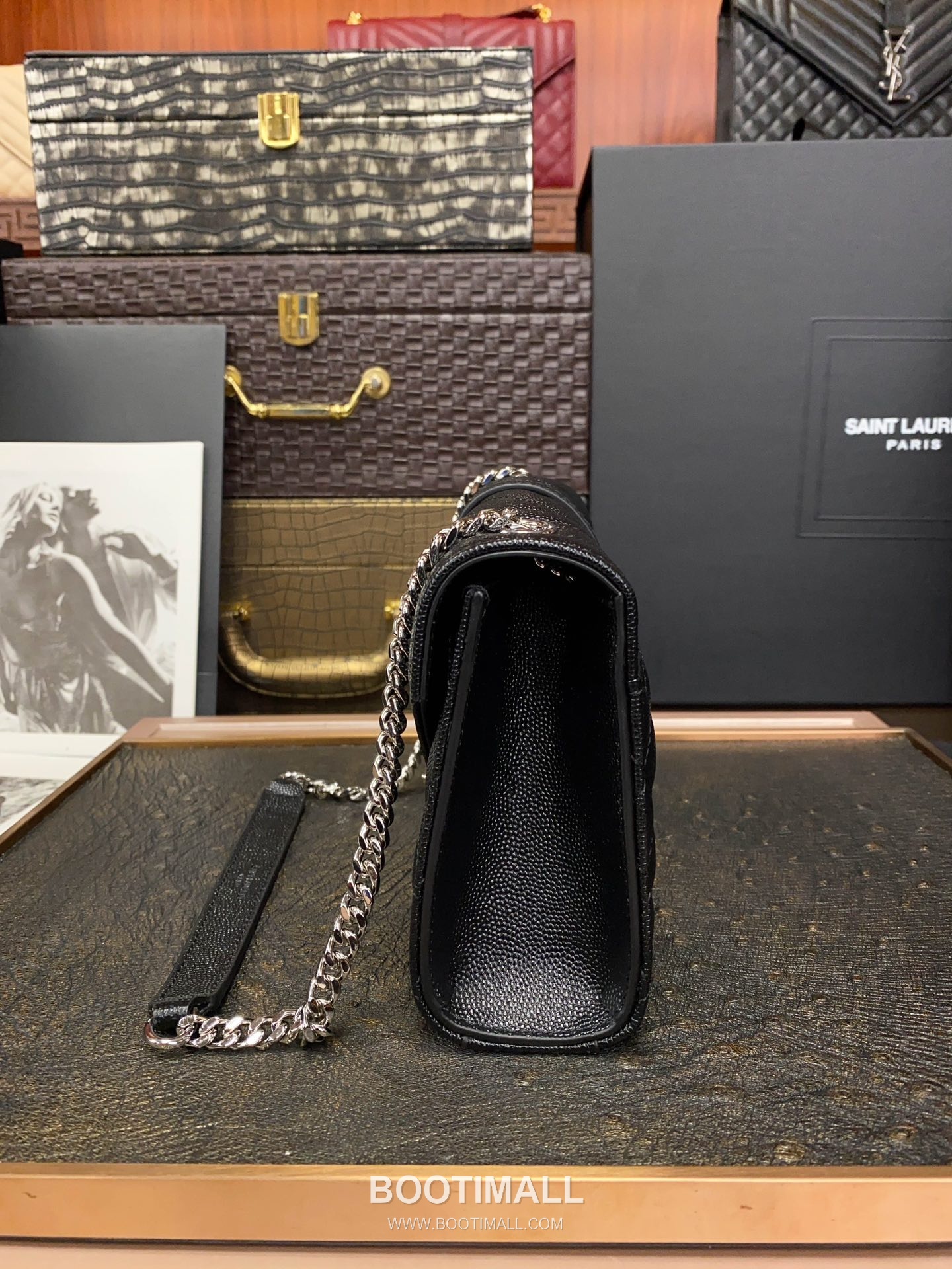 Saint Laurent Envelope Small 526286 Grained Calfskin Quilted Chain Bag 생로랑 엔벨로프 스몰 그레인 카프스킨 퀼팅 체인백 21cm 2