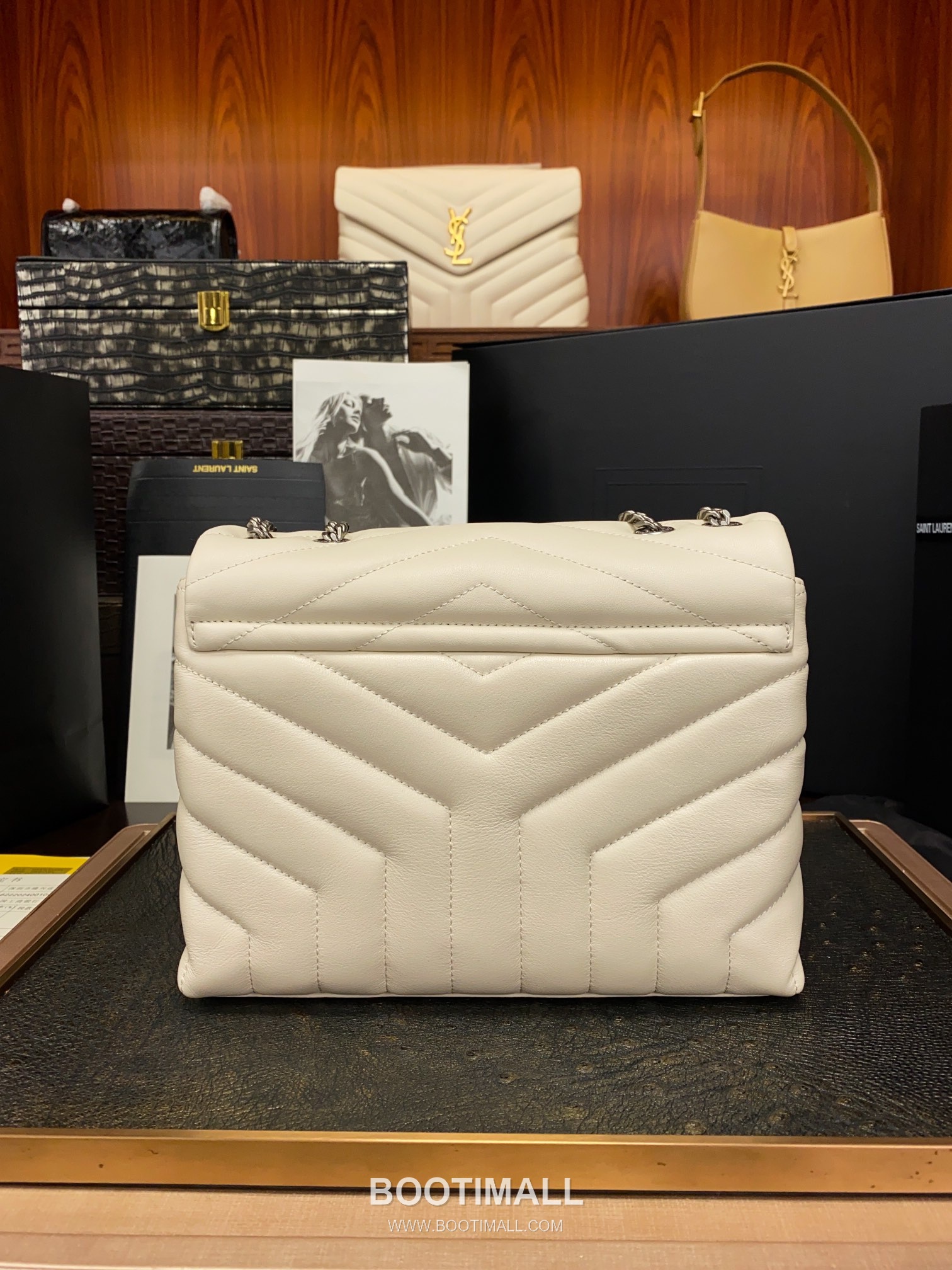 Saint Laurent Envelope Medium 494699 Smooth Calfskin Quilted Chain Bag 생로랑 엔벨로프 미디움 스무스 카프스킨 퀼팅 체인백 23cm 3