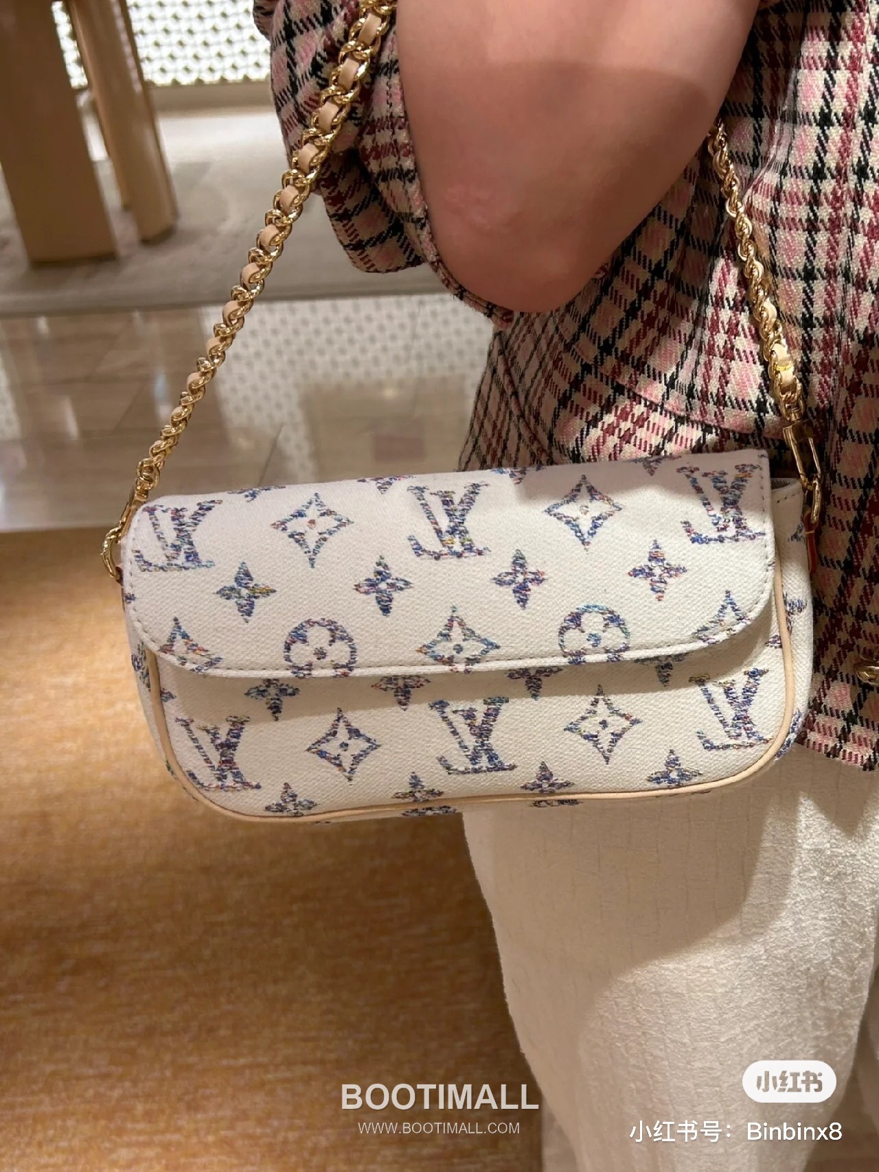 Louis Vuitton Wallet on Chain Ivy Monogram Jacquard Textile Leather Trim Bag 루이비통 월렛 온 체인 아이비 모노그램 자카드 텍스타일 레더 트림 백 23.5cm 5