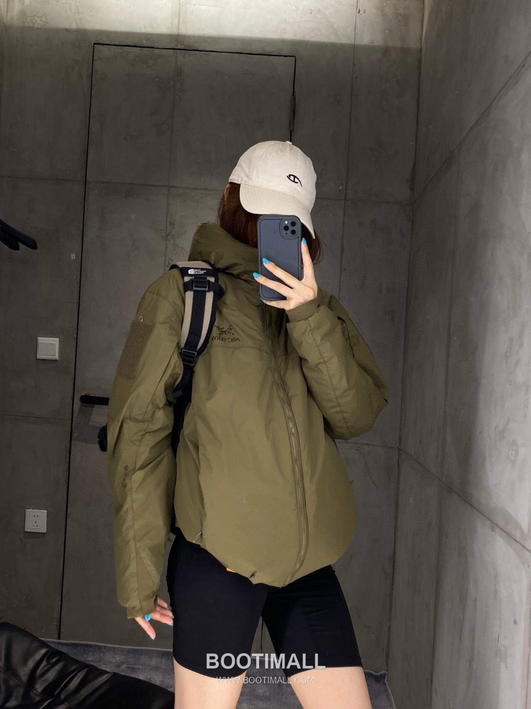 Arc'teryx LEAF Cold Gen 2 Coreloft Insulated Hooded Jacket 아크테릭스 리프 콜드 GEN2 코어로프트 후디드 패딩 재킷 12