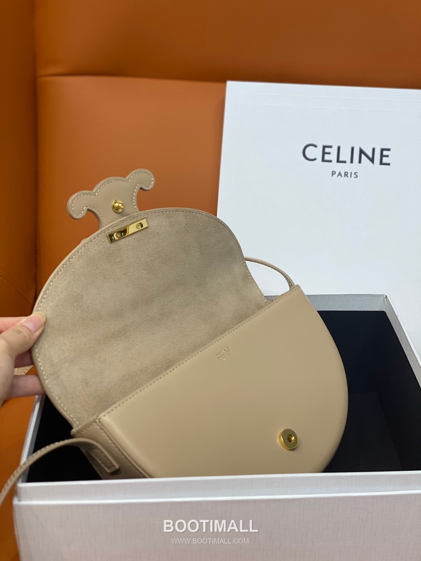 Celine Besace Triomphe Smooth Calfskin Shoulder Bag 111233 셀린느 베사체 트리옴프 스무스 카프스킨 숄더 크로스백 23cm 7