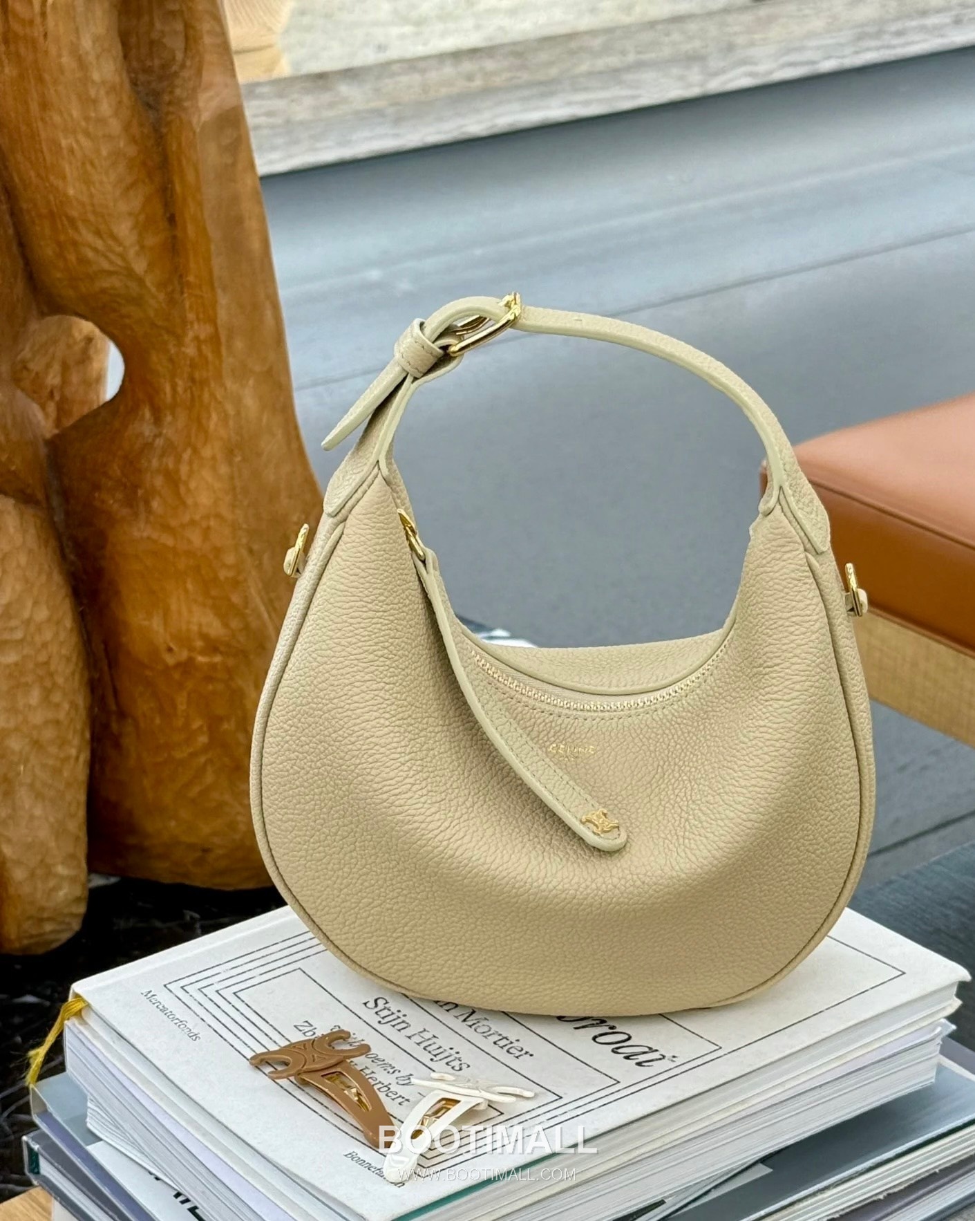 Celine Teen Lulu Grained Calfskin Leather Top Handle Shoulder Bag 120723 셀린느 틴 룰루 그레인 카프스킨 탑핸들 숄더 크로스백 24cm 4