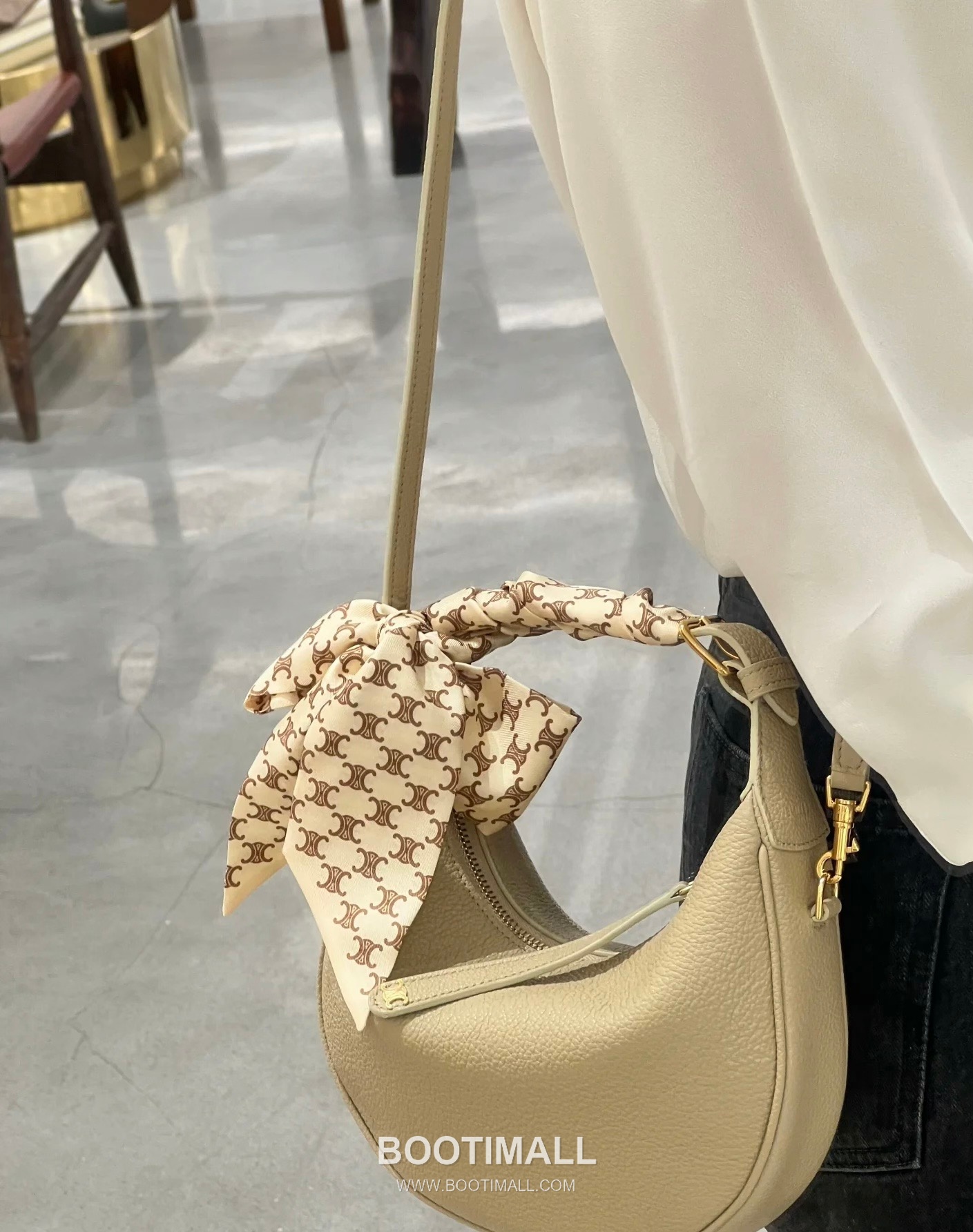 Celine Teen Lulu Grained Calfskin Leather Top Handle Shoulder Bag 120723 셀린느 틴 룰루 그레인 카프스킨 탑핸들 숄더 크로스백 24cm 7