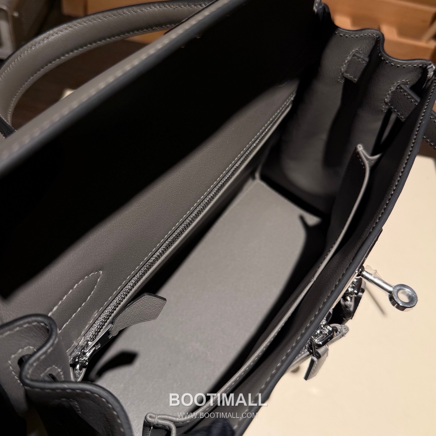 Hermès Kelly Lakis Swift Leather Double Zip Bag 28 에르메스 켈리 라키스 스위프트 레더 더블 지퍼 숄더백 28cm 8