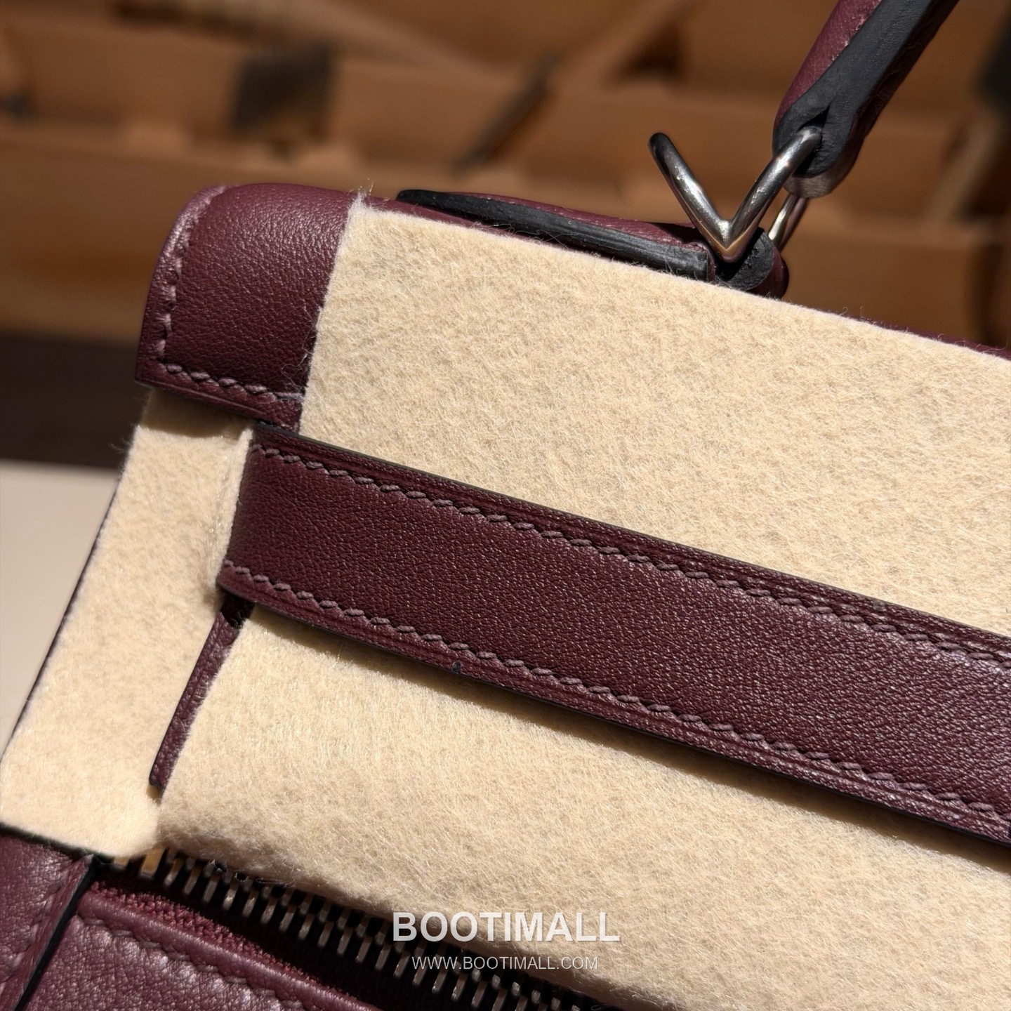 Hermès Kelly Lakis Swift Leather Double Zip Bag 28 에르메스 켈리 라키스 스위프트 레더 더블 지퍼 숄더백 28cm 3