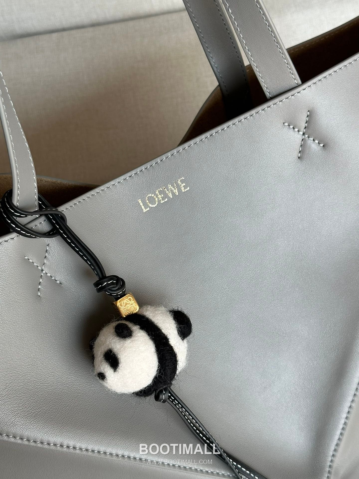 Loewe Puzzle Fold Glossy Calfskin Leather Large Tote Bag 1761 로에베 퍼즐 폴드 글로시 카프스킨 레더 라지 토트백 42cm 5
