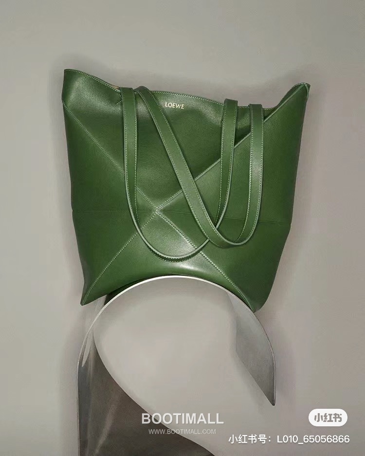 Loewe Puzzle Fold Glossy Calfskin Leather Large Tote Bag 1761 로에베 퍼즐 폴드 글로시 카프스킨 레더 라지 토트백 42cm 1