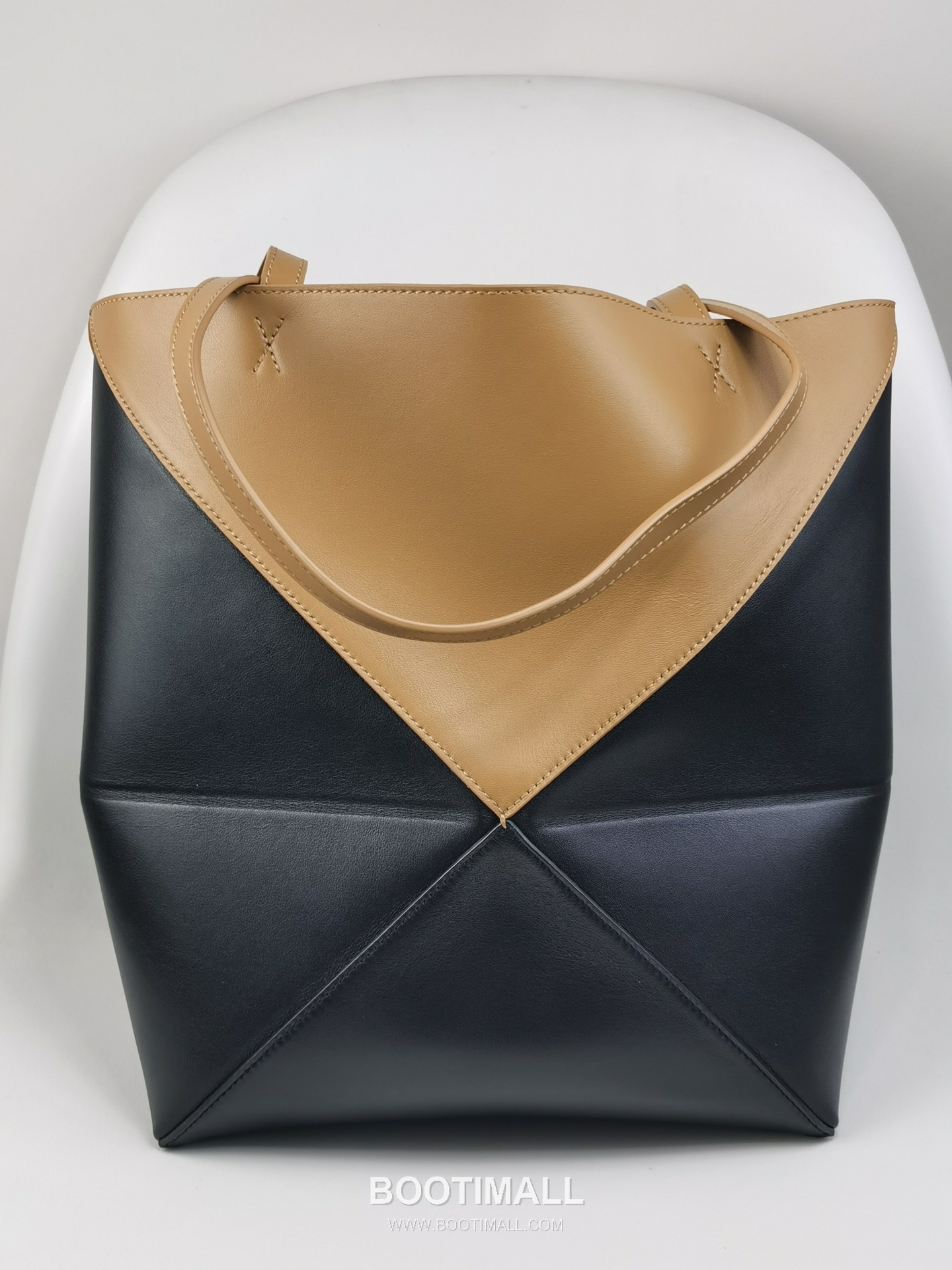 Loewe Puzzle Fold Glossy Calfskin Leather Small Tote Bag 1762 로에베 퍼즐 폴드 글로시 카프스킨 스몰 토트백 31.5cm 3