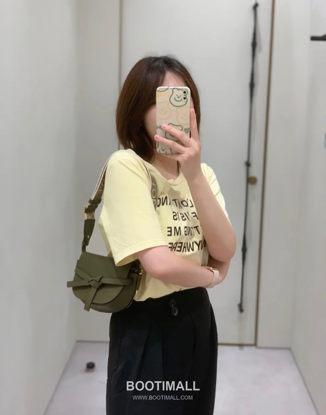 Loewe Mini Gate Dual Calfskin Leather Embroidered Strap Shoulder Bag 10121 로에베 미니 게이트 듀얼 카프스킨 자수 스트랩 숄더 크로스백 21cm 3